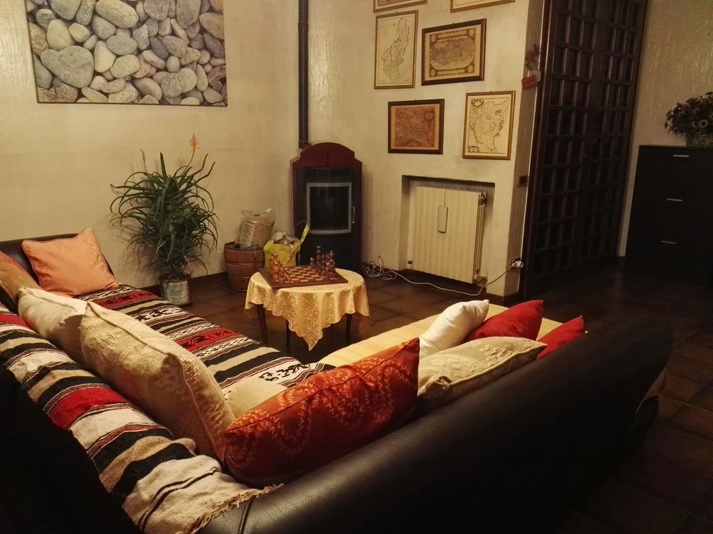 Guesthouse La Villa Zanica Luaran gambar